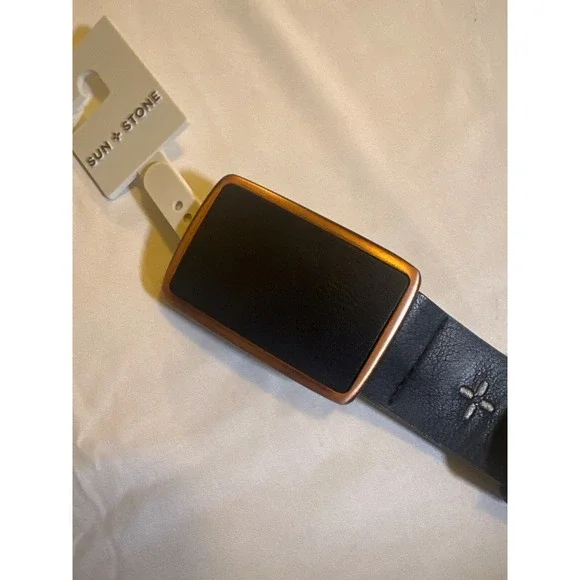 SUN + STONE Mens Black Leather Belt Copper Tone Buckle, Size S (30-32), NWT - Picture 4 of 6